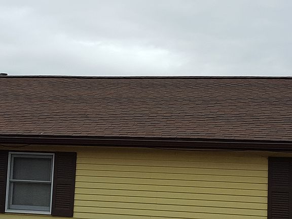 Front Home View NEW Roof