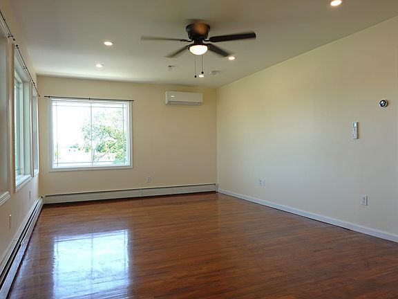 3rd image of 74 1st Ave Floor 3