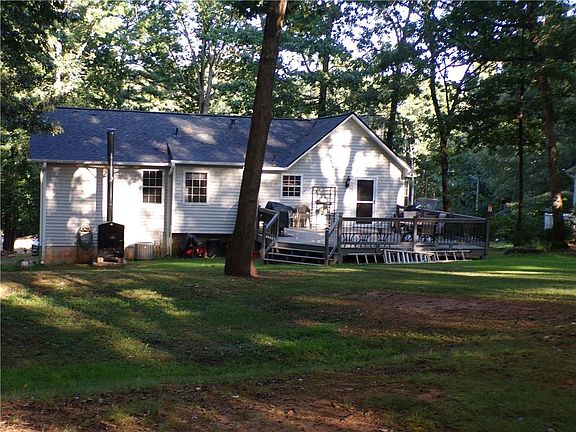 3rd image of 56 Emerald Creek Ct