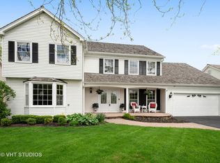 133 Whitney Dr, Barrington, IL 60010