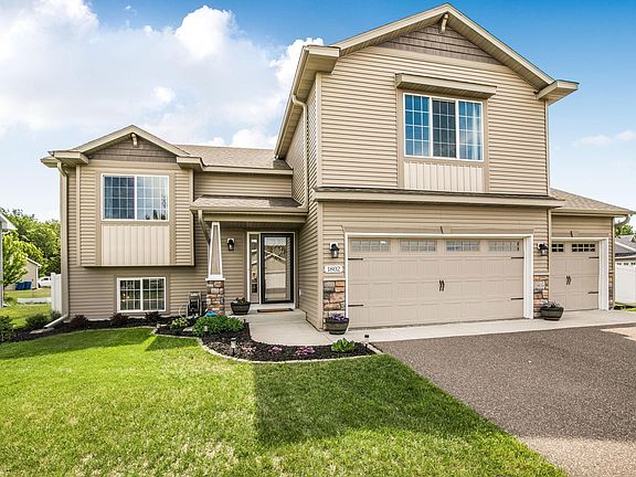 2nd image of 1802 Perennial Ln NE