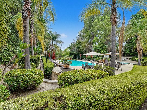 4th image of 5260 Premiere Hills Cir APT 204