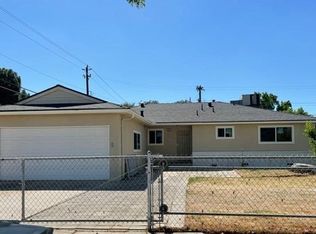 4605 N Bond Ave, Fresno, CA 93726