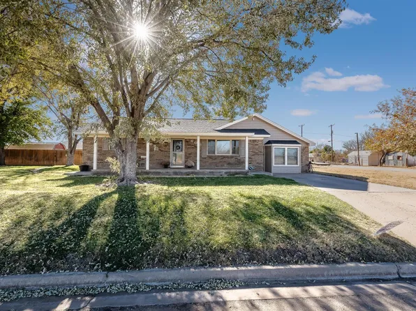 606 S Railroad Ave, Fritch, TX 79036