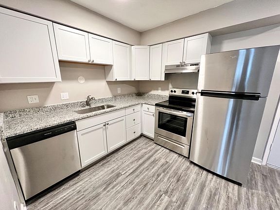 4th image of 1709 Atson Ln
