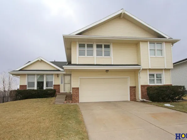 801 W Harvest Dr, Lincoln, NE 68521