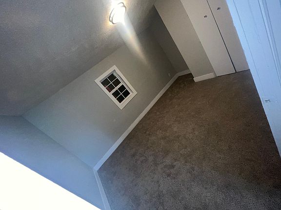 4th image of 711 19th St