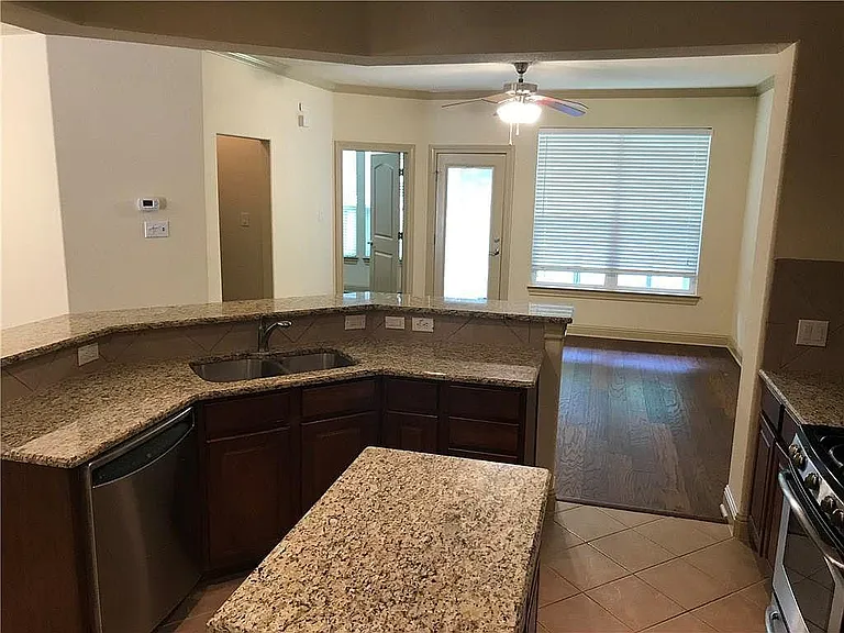 2635 Eagle Dr — Photo 7