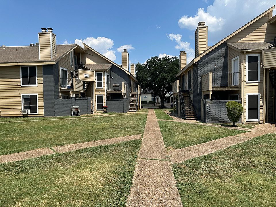 1st image of 3524 W Buckingham Rd #421