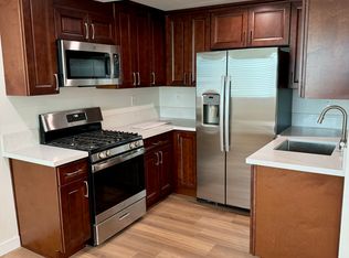 8581 Hillcrest Rd #B, Buena Park, CA 90621