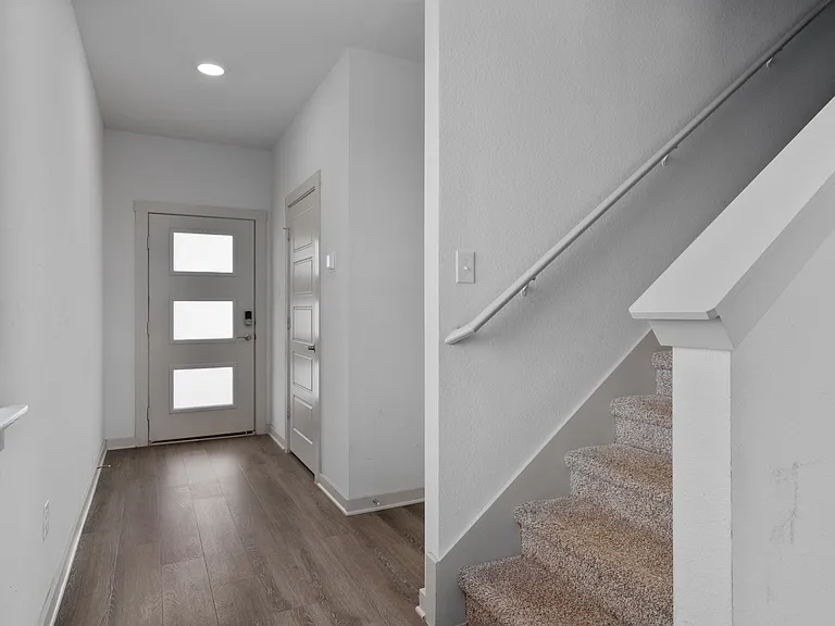 214 New Hampton Way — Photo 14