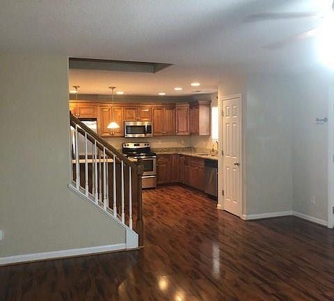 2nd image of 1428 Gabriel Dr