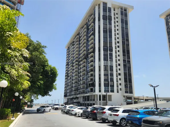 1865 Brickell Ave, Miami, FL