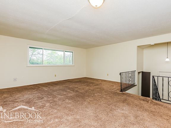 3rd image of 4406 Nowak Ave