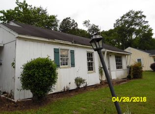 118 Airline Rd, Columbus, MS 39702