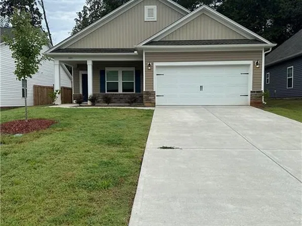 284 Carvel Trl, Seneca, SC 29678