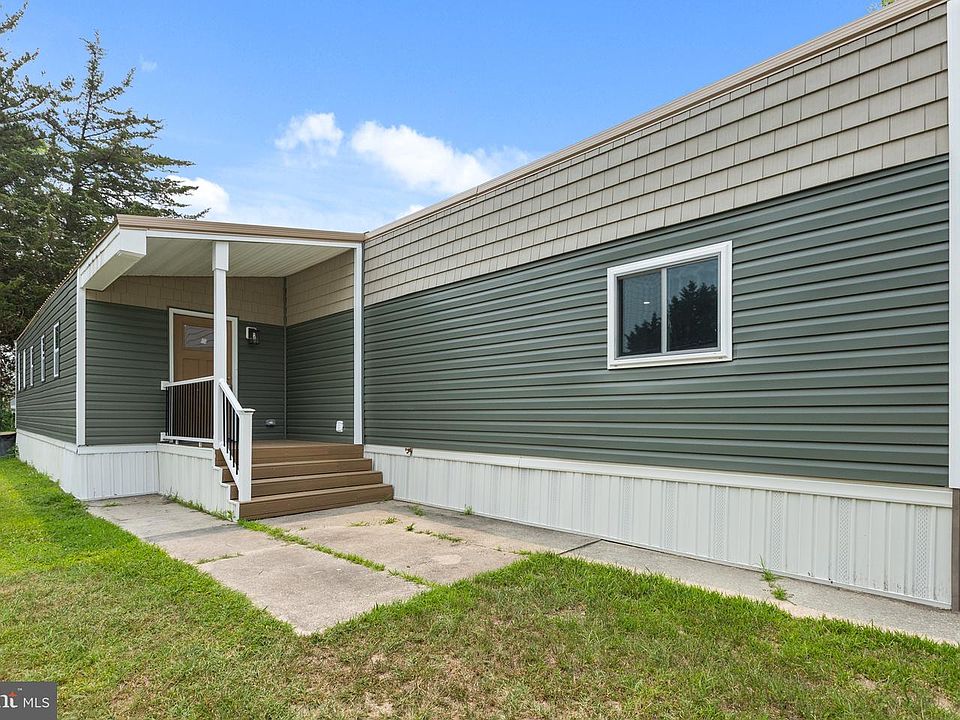 1st image of 33308 Lighthouse Ct #D-18