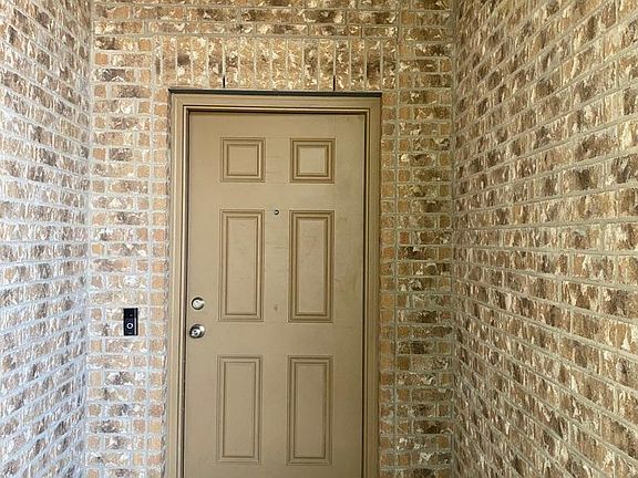 2nd image of 717 Becard Dr