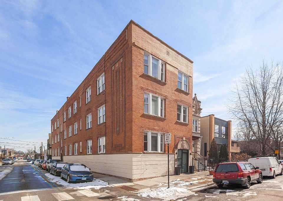 1st image of 2313 N Albany Ave #1