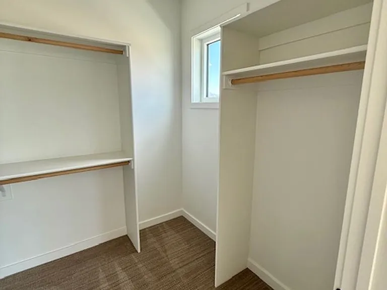 2957 S 27th Ave — Photo 36