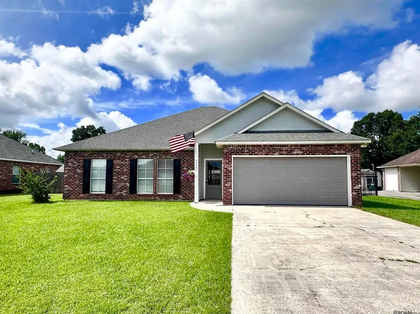 43446 Galvez Oaks Dr, Prairieville, LA 70769