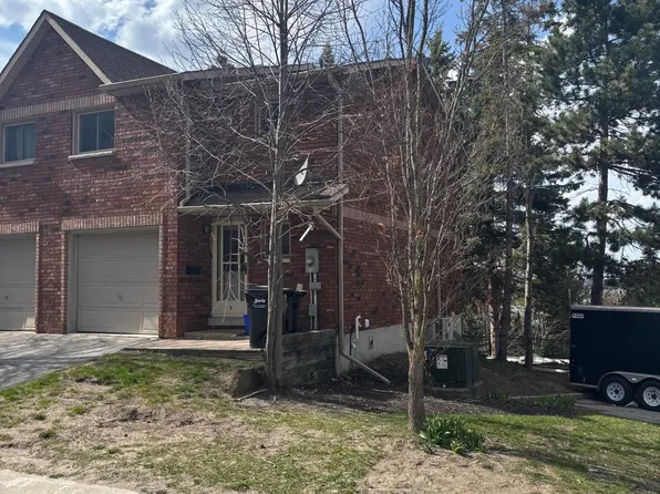 9 Quail Cres, Barrie, ON L4N 6X1