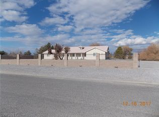 870 W Indian Rd, Pahrump, NV 89048