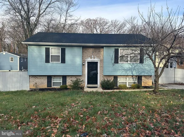 1515 Shamrock Ave, Capitol Heights, MD 20743