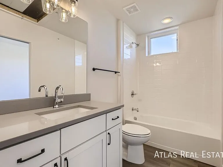 3830 N Olive St #204 — Photo 9