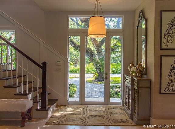 2nd image of 10940 Sw 83 Ave