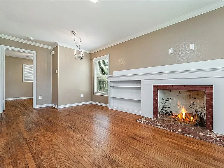305 Francis Dr — Photo 8