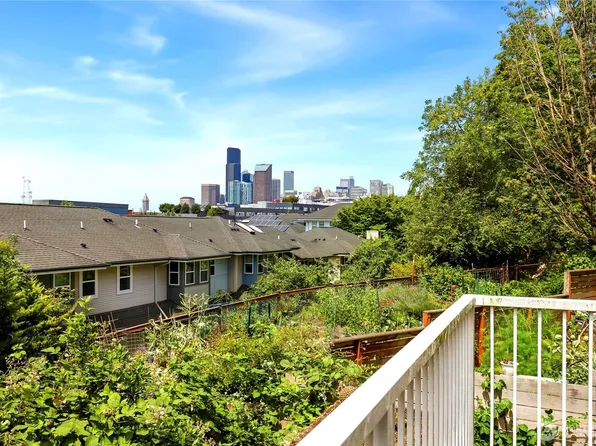 823 Davis Place S #104, Seattle, WA 98144