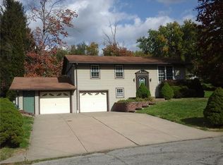 102 Glen Echo Dr, Industry, PA