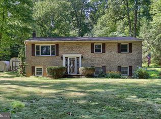 5958 Bossler Rd, Elizabethtown, PA 17022