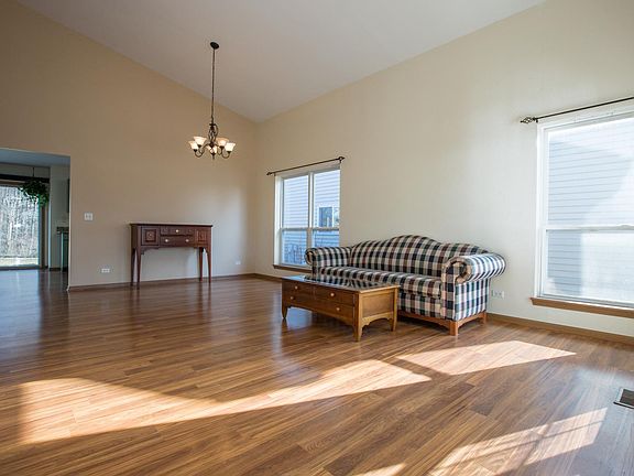 3rd image of 1229 S Elder Ln