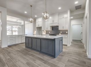 10924 Sandstone Ridge Way, Guthrie, OK 73044