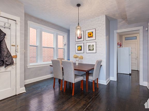 5th image of 1538 W Wrightwood Ave #3