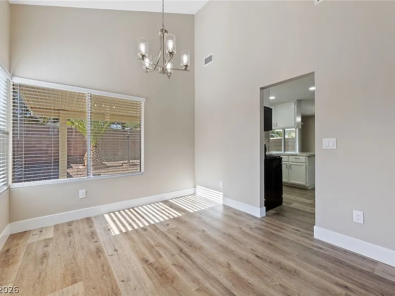 7627 Kalmalii Ave — Photo 5