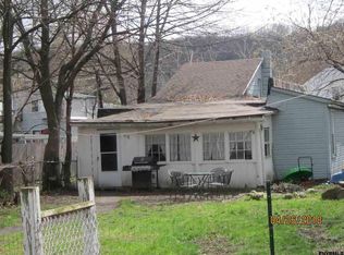 478 6th Ave, Troy, NY 12182