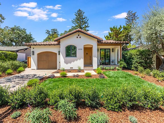 2nd image of 20276 La Paloma Ave