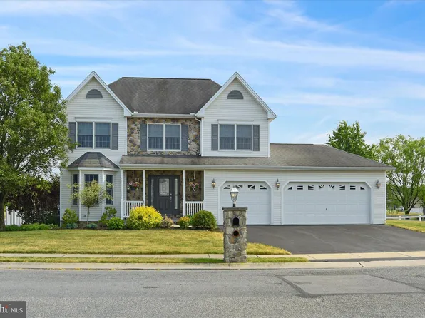 6511 Alfano Dr, Harrisburg, PA 17112