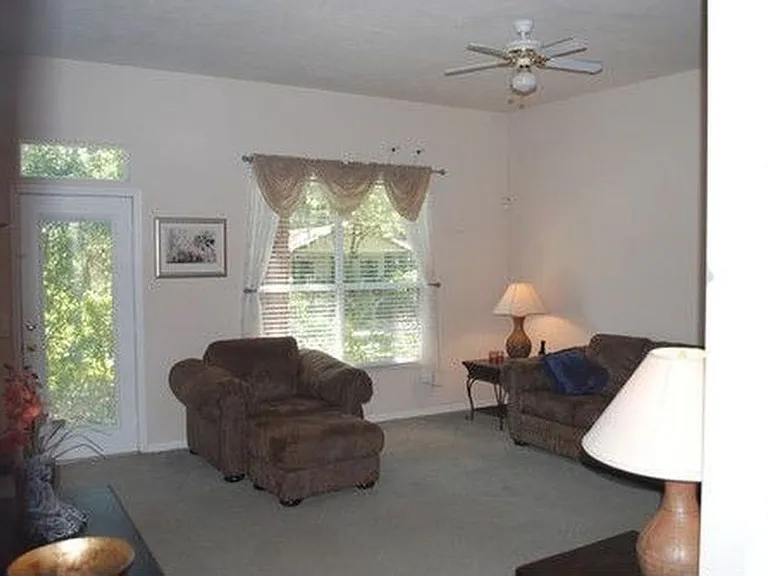 2253 SW 41st Ln — Photo 10
