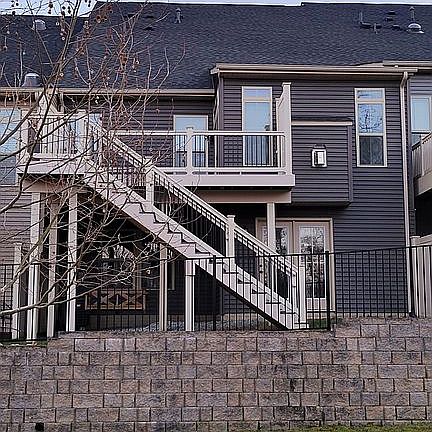 2nd image of 424 Zeman Dr