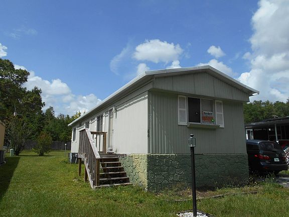2nd image of 2828 NE 49th Ave #66