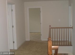 18567 Quantico Gateway Dr, Triangle, VA 22172