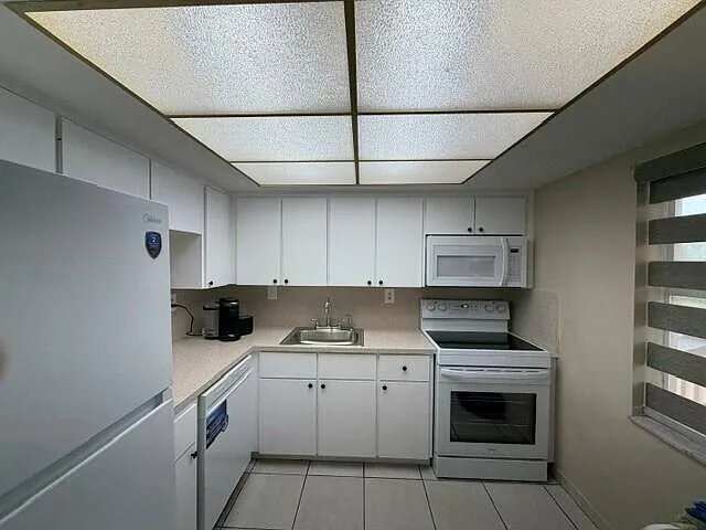 9272 SW 3rd St #409 — Photo 14
