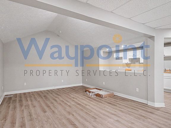 3rd image of 184 Superior St #11602700