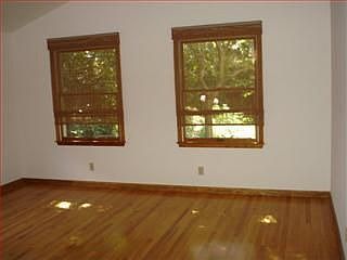 4th image of 1049 Empey Way