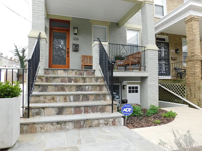 308 Webster St NW #2 — Photo 7
