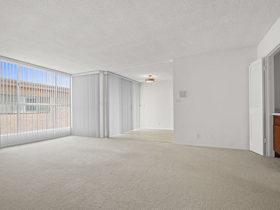 1st image of 1134 11th St APT 203